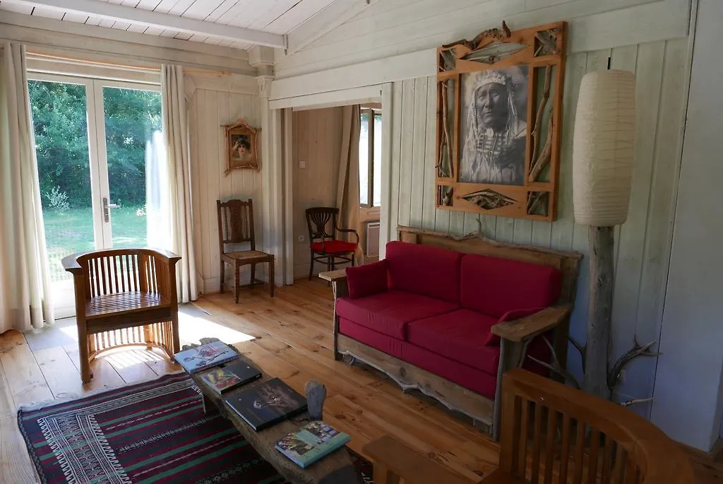 Casa de Férias Cabane De La Leque Fontvieille